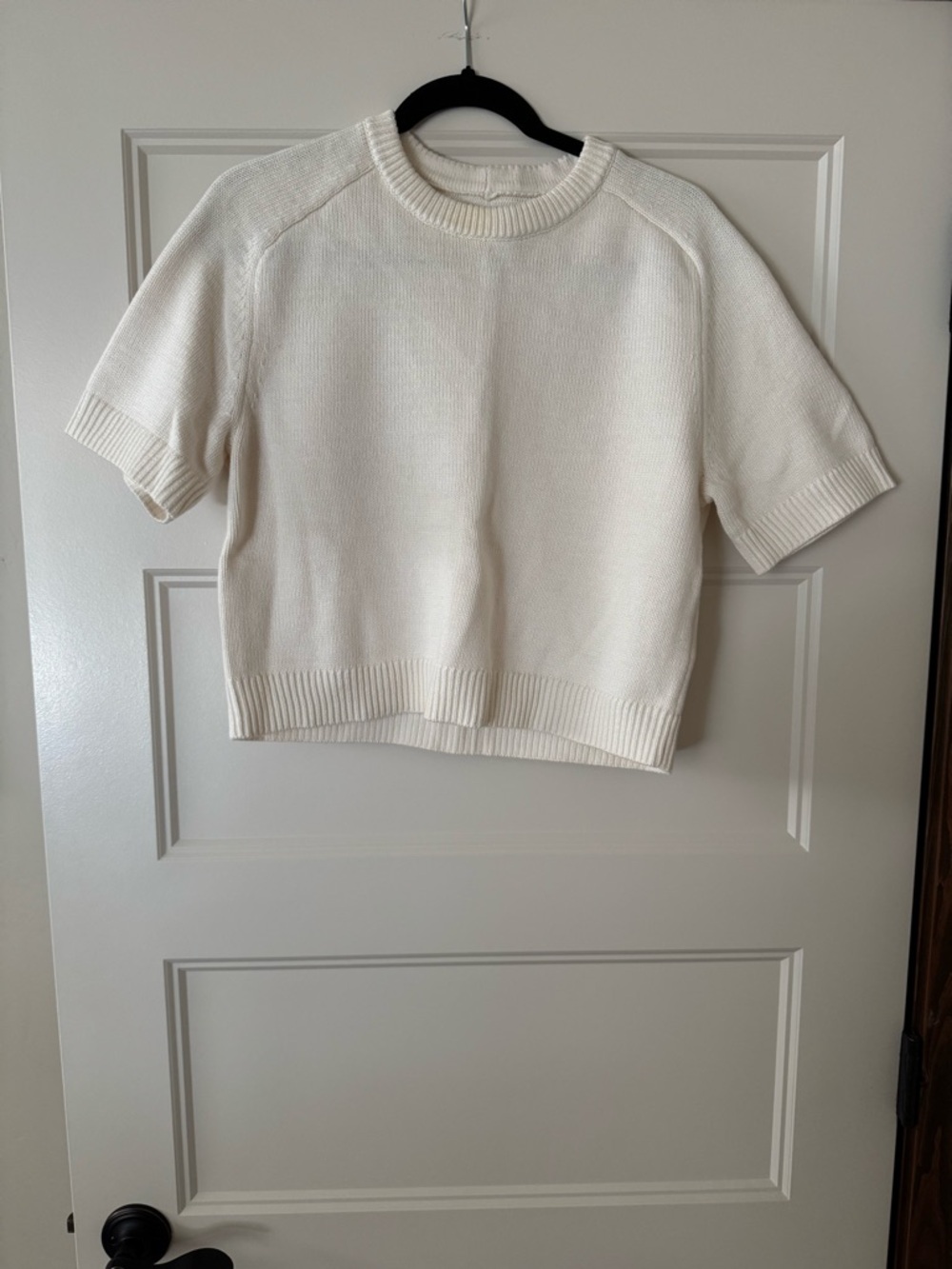 🤍 a&f 🤍 madeline crew neck sweater - size s - cream color - LIKE NEW ✨